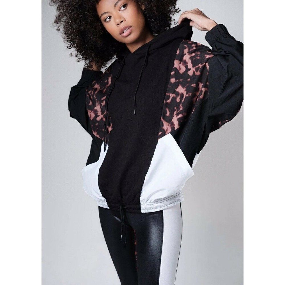NWT FREE PEOPLE X BEACH RIOT Sz S STELLA POPOVER PULLOVER IN TORTE BLACK